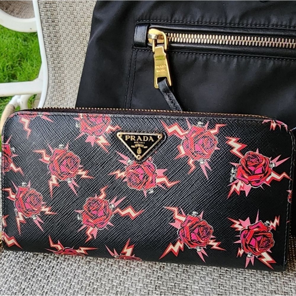 Prada Wallet ONLY LIMITED EDITION Frankstein Lightning Bolts - Picture 2 of 2